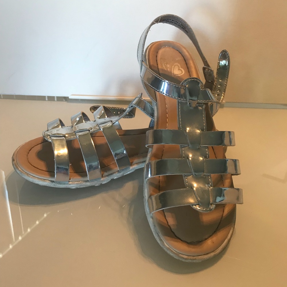 Girls silver sandals